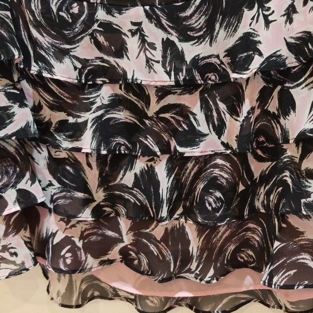 Loft Floral Ruffled Top - Picture 5 of 5